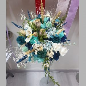 Ramo de Novia de Rosas azules preservadas
