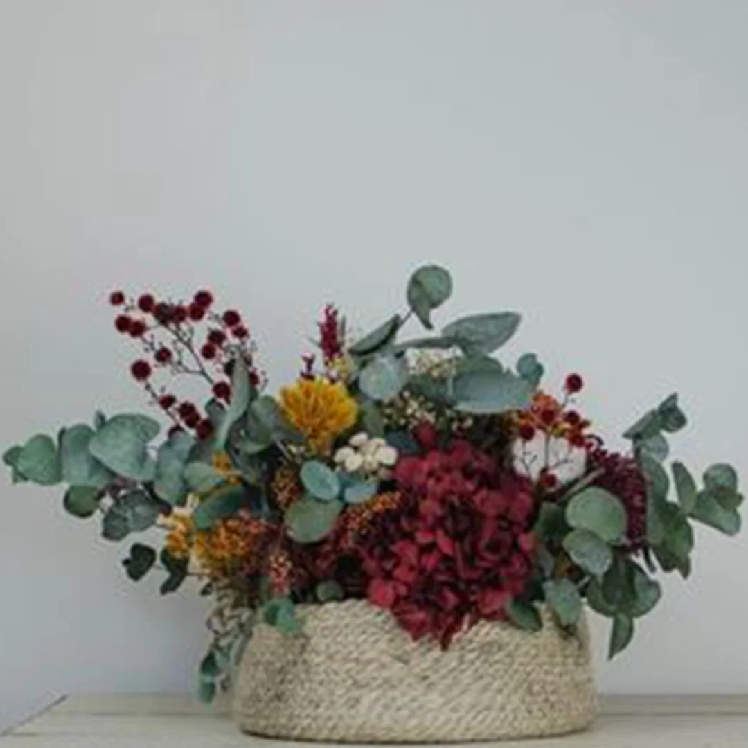 Cesta de Flores Preservadas y Secas