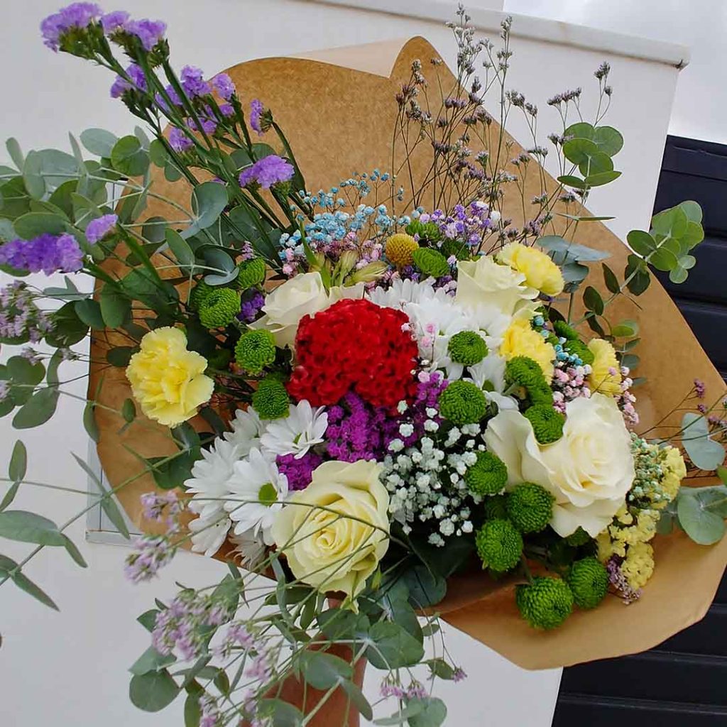 Ramo de flores naturales