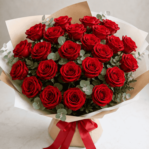 Ramo de 24 rosas rojas naturales elaborado artesanalmente