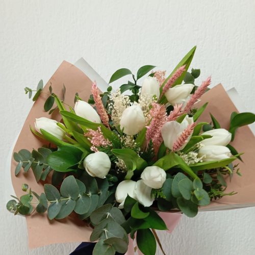 Tulipanes blancos naturales para bodas y celebraciones